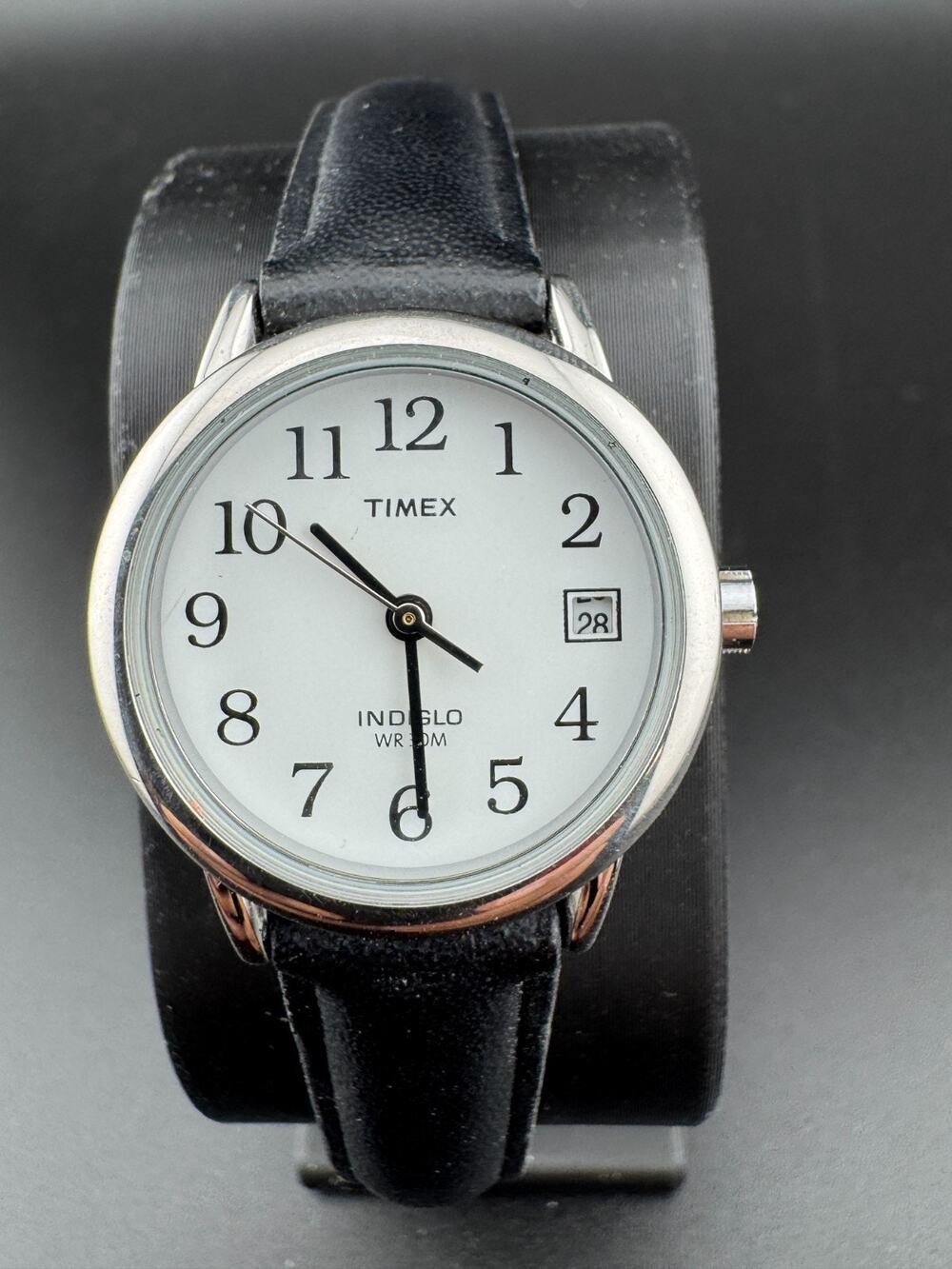 Timex Indiglo Ladies Watch White Dial Date Black Leather